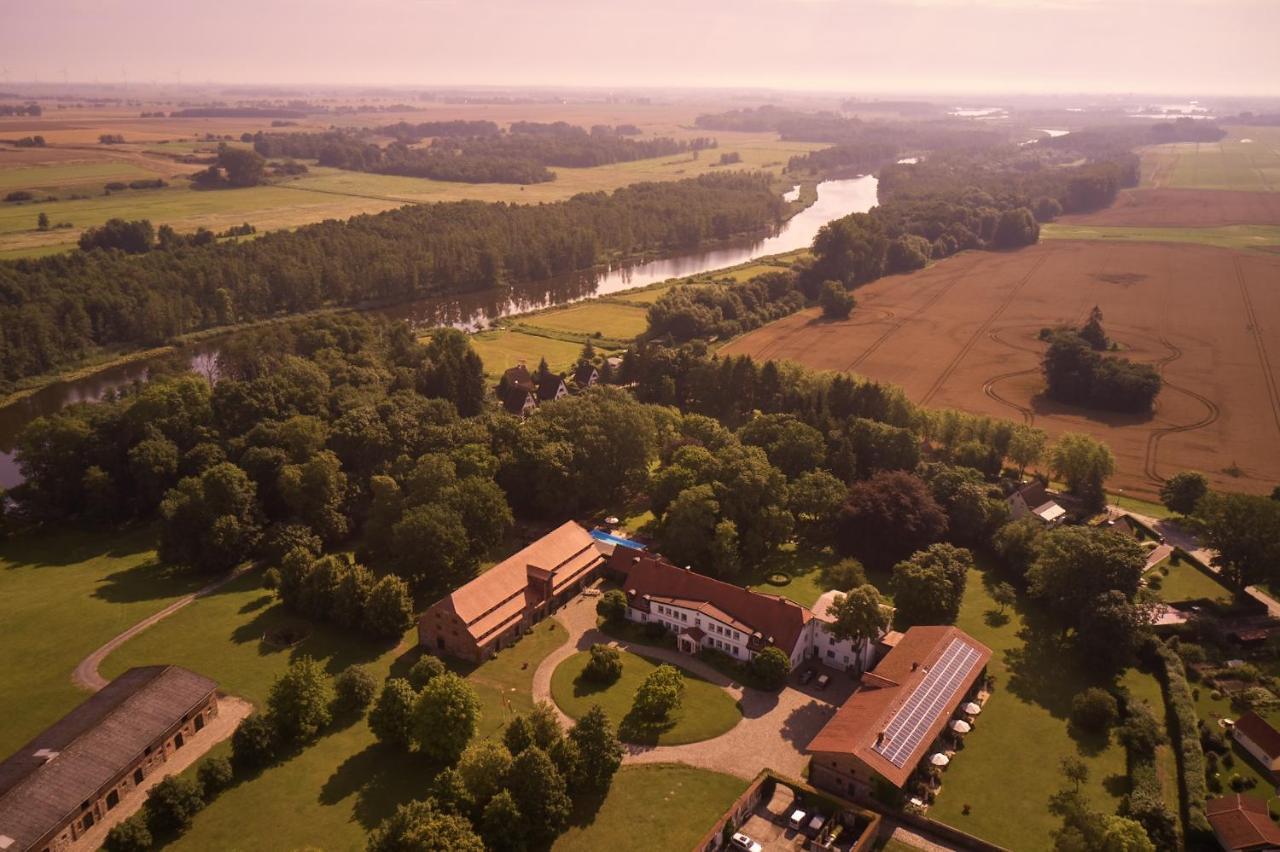 Relais & Chateaux Gutshaus Stolpe Stolpe an der Peene ภายนอก รูปภาพ