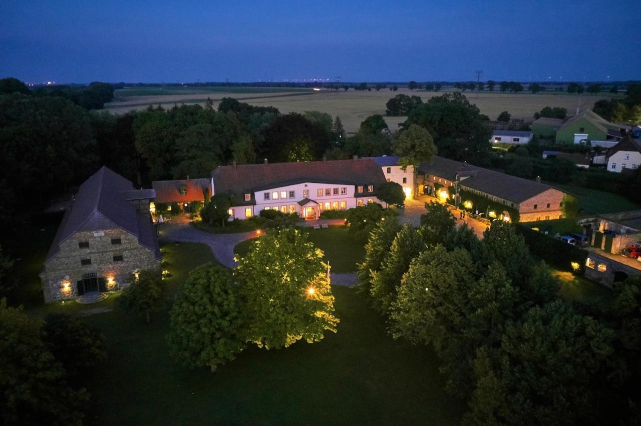 Relais & Chateaux Gutshaus Stolpe Hotel Stolpe an der Peene ภายนอก รูปภาพ