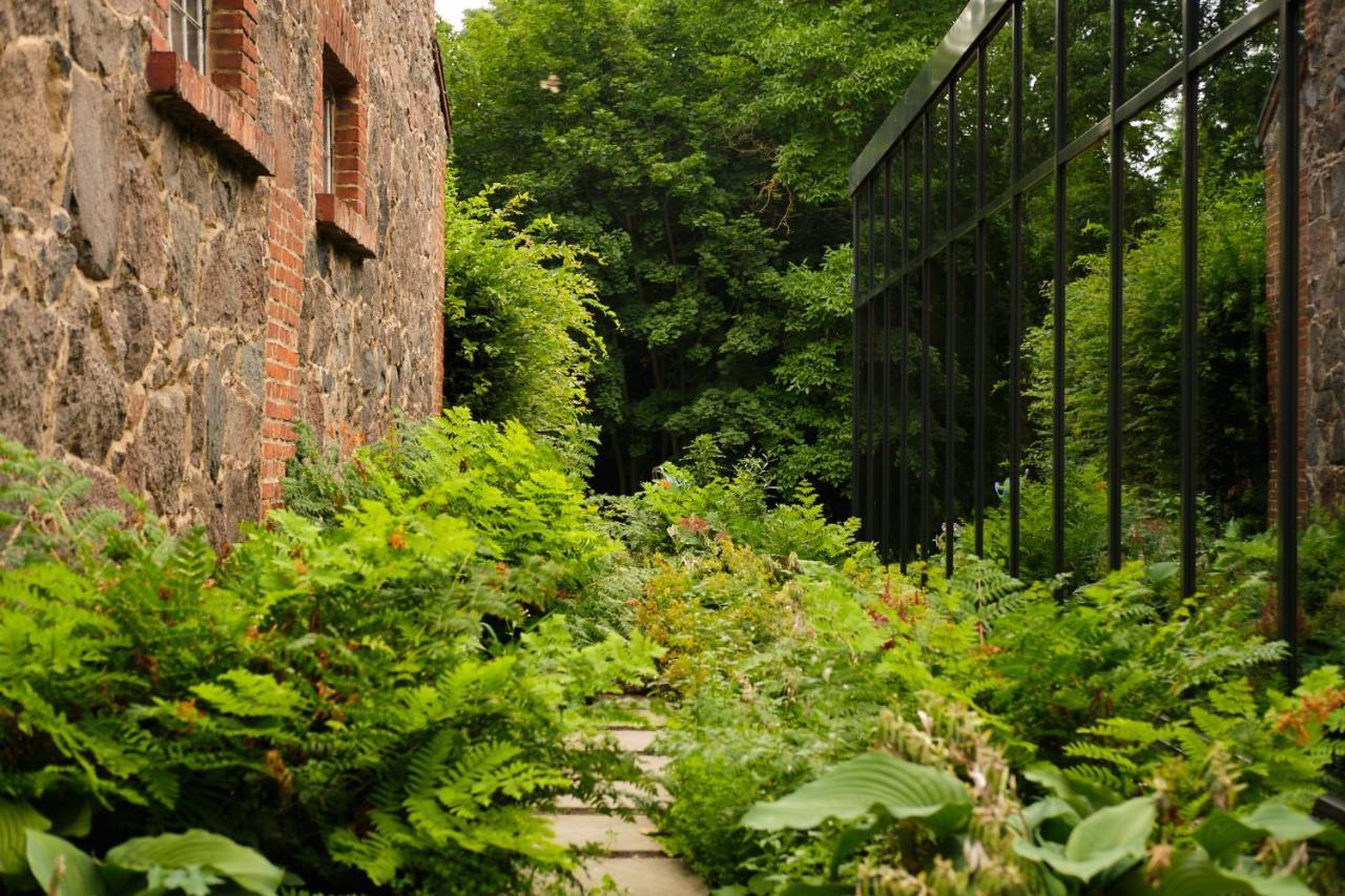 Relais & Chateaux Gutshaus Stolpe Hotel Stolpe an der Peene ภายนอก รูปภาพ