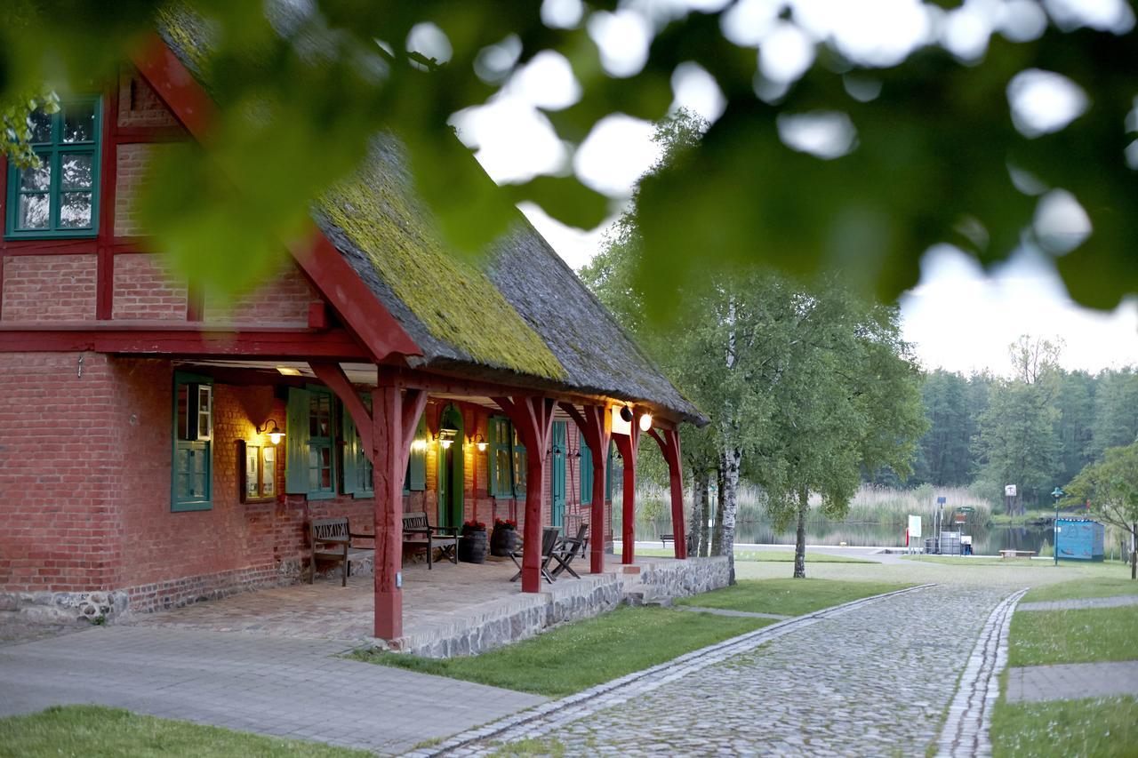 Relais & Chateaux Gutshaus Stolpe Hotel Stolpe an der Peene ภายนอก รูปภาพ